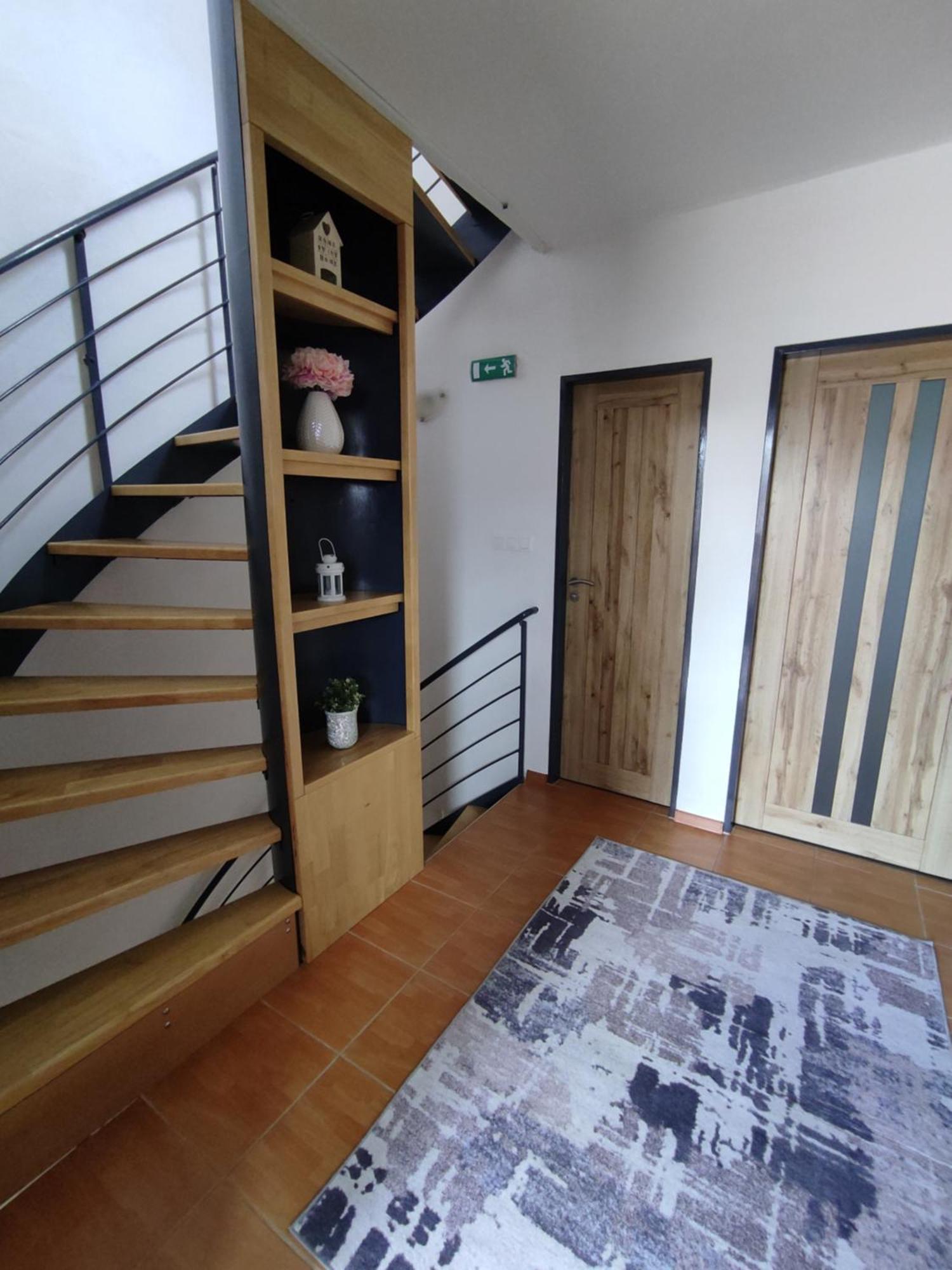 Ubytovani Ema Apartamento Valtice Exterior foto